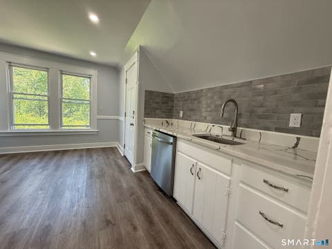 Tiny photo for 253 Willow Street #FL 3, New Haven, CT 06511 (MLS # 24183712)