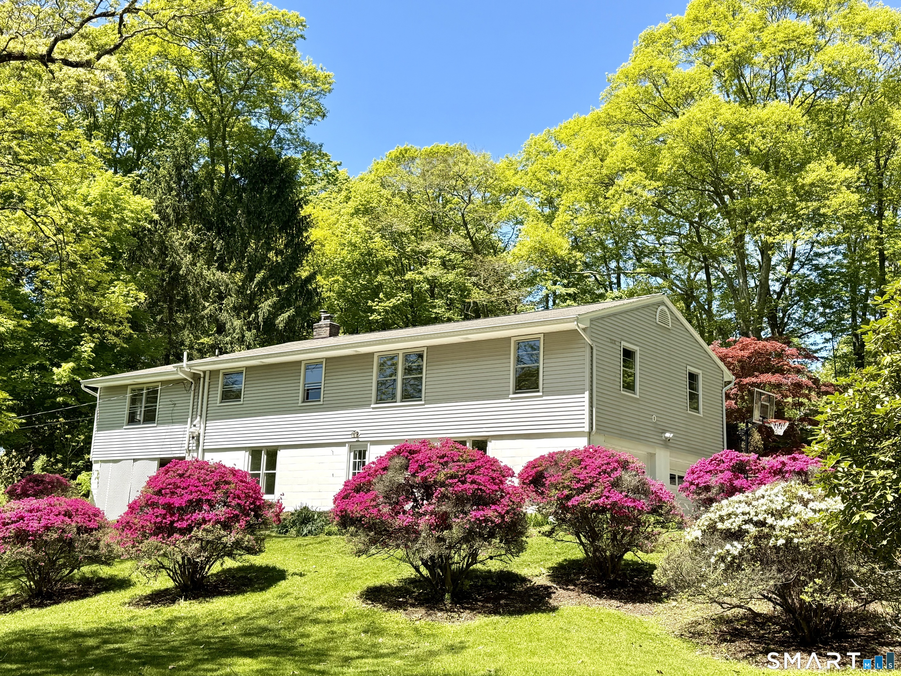 137 Florida Hill Road