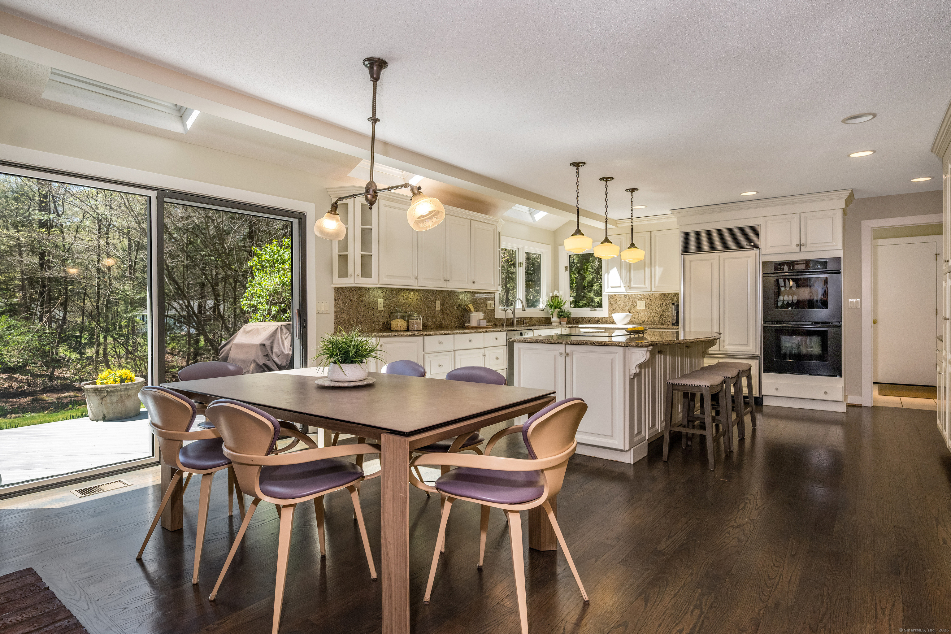 17 Ardsley Way, Avon, Connecticut image 2
