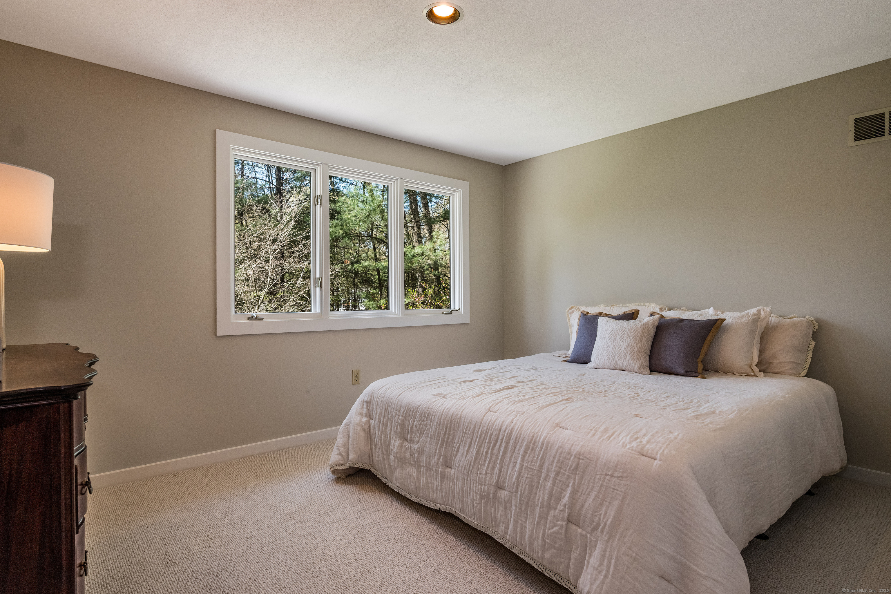 17 Ardsley Way, Avon, Connecticut image 25