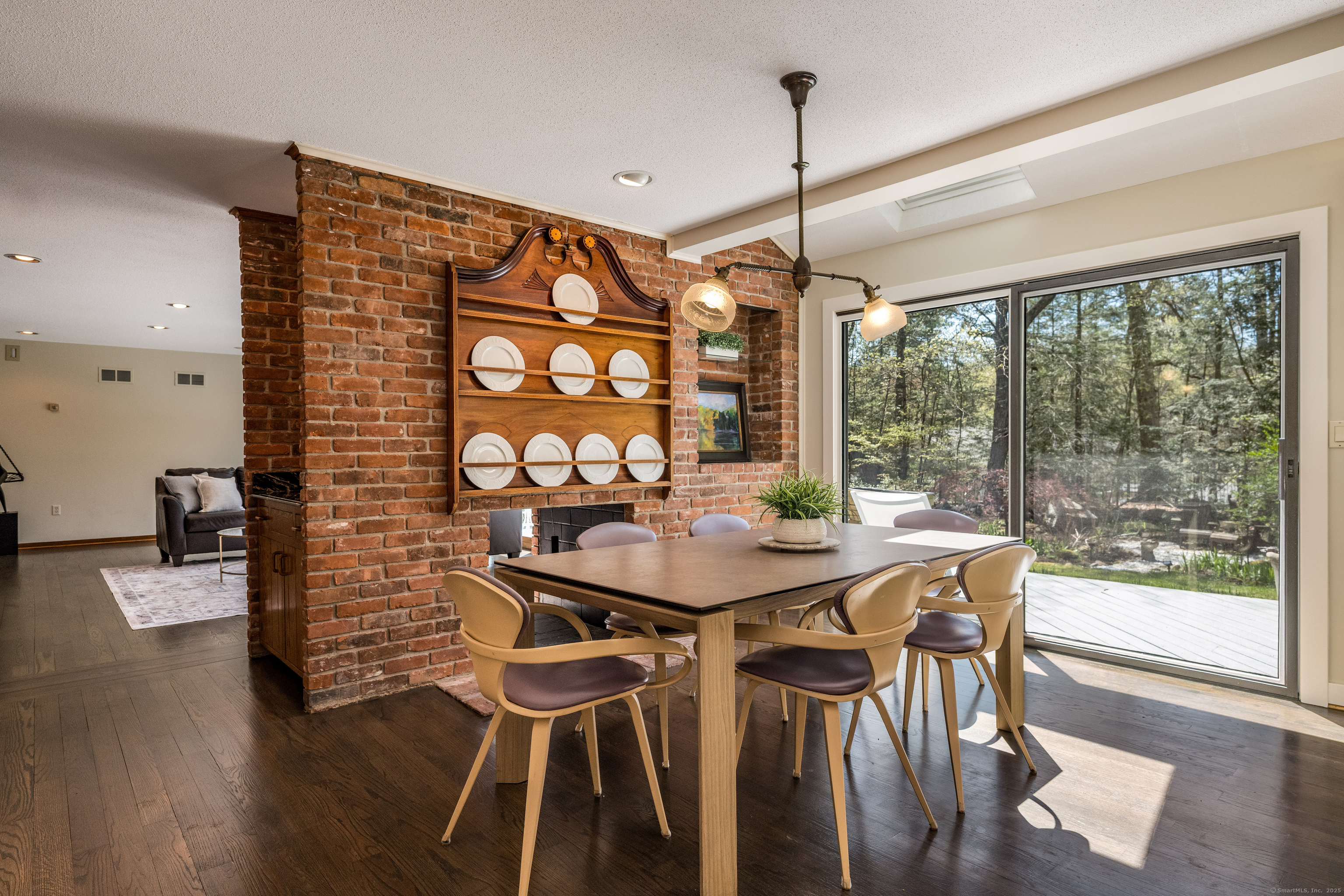 17 Ardsley Way, Avon, Connecticut image 6
