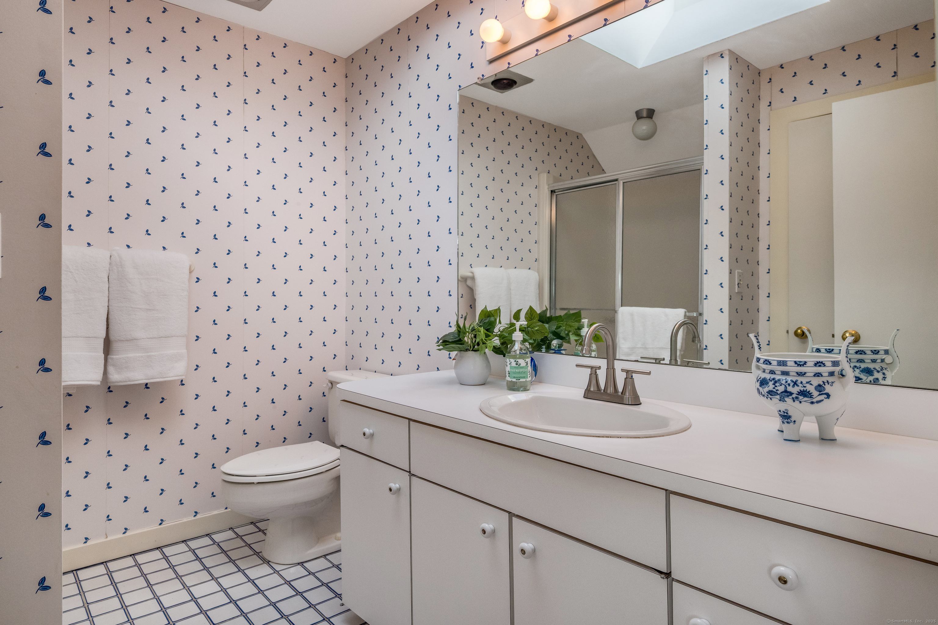 17 Ardsley Way, Avon, Connecticut image 30