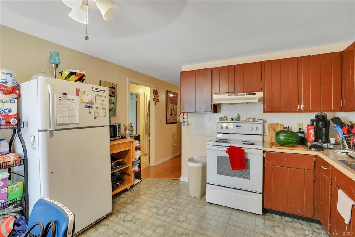 Montville, Connecticut 06370, United States, 13 Bedrooms Bedrooms, ,7 BathroomsBathrooms,Residential,Active,162784