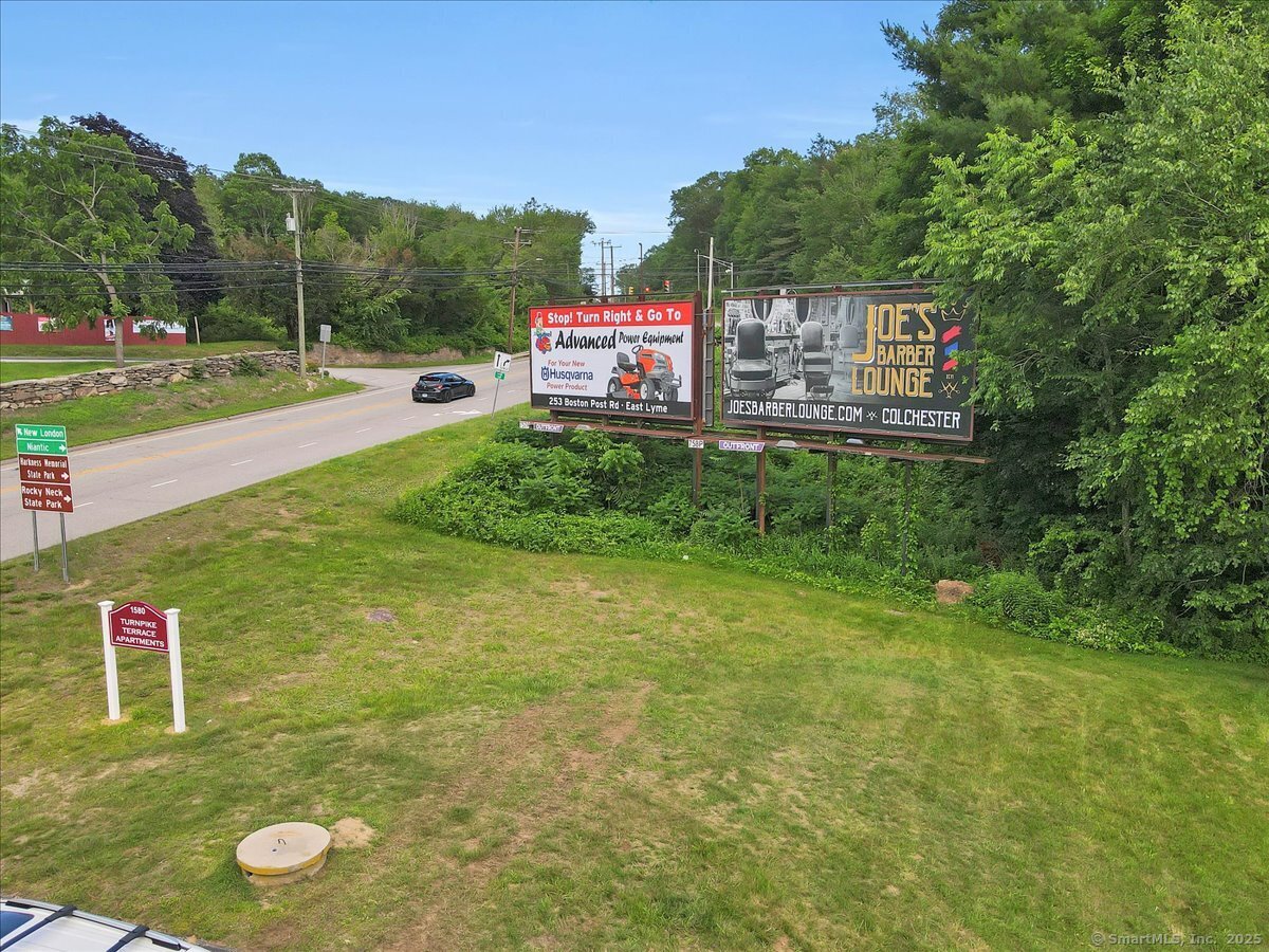 1580 Hartford New London Turnpike