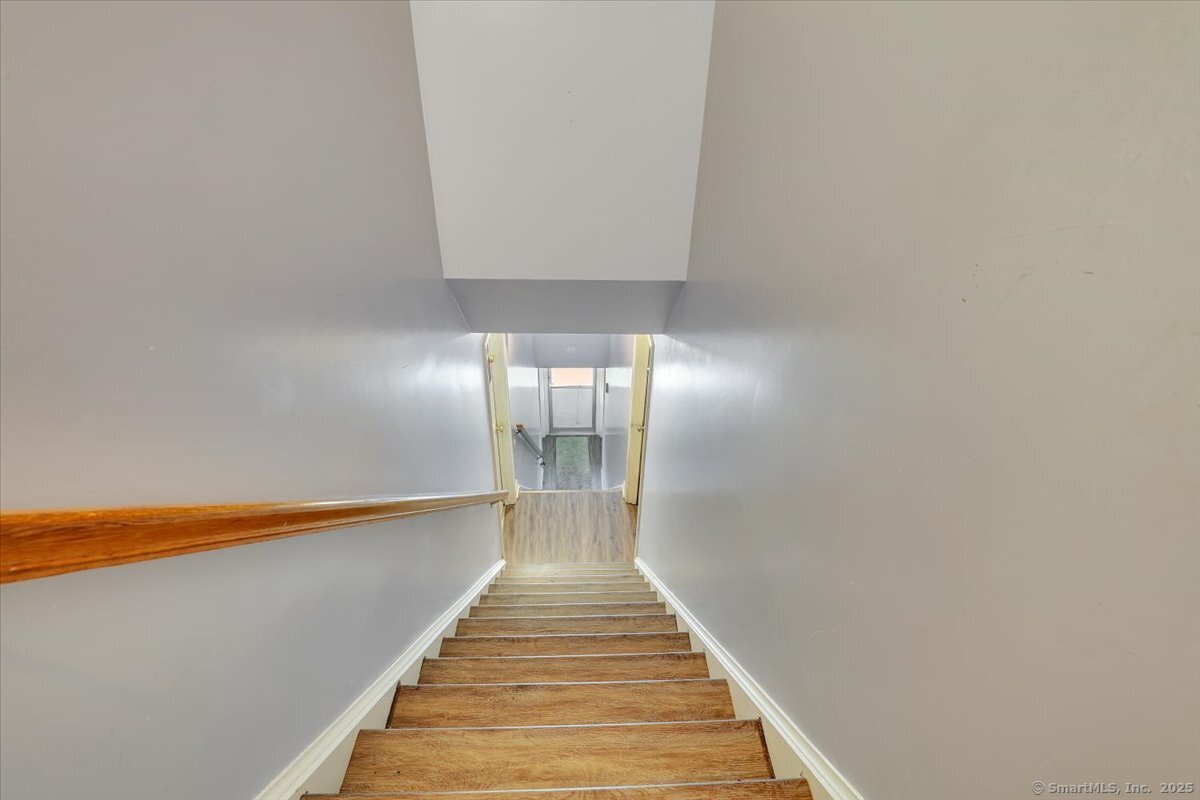 1580 Hartford New London Turnpike