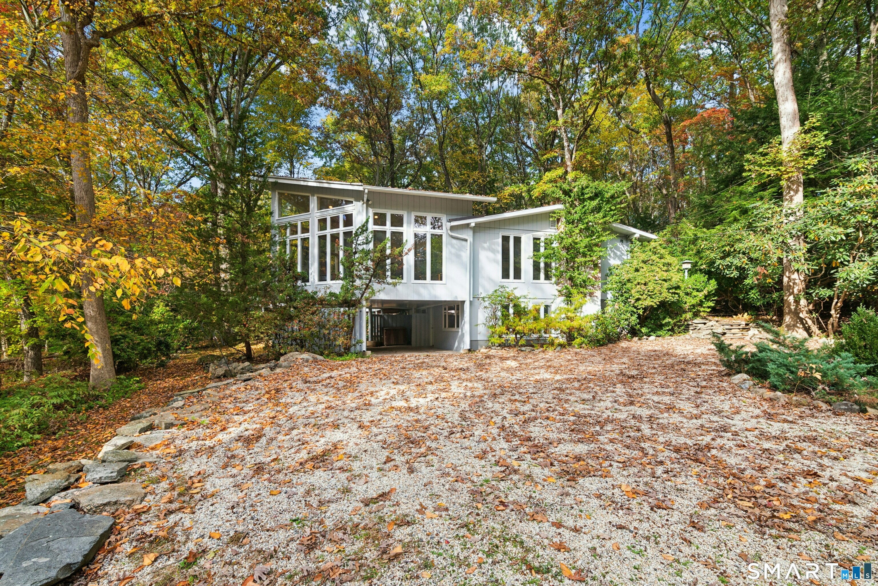 16 Big Oak Circle