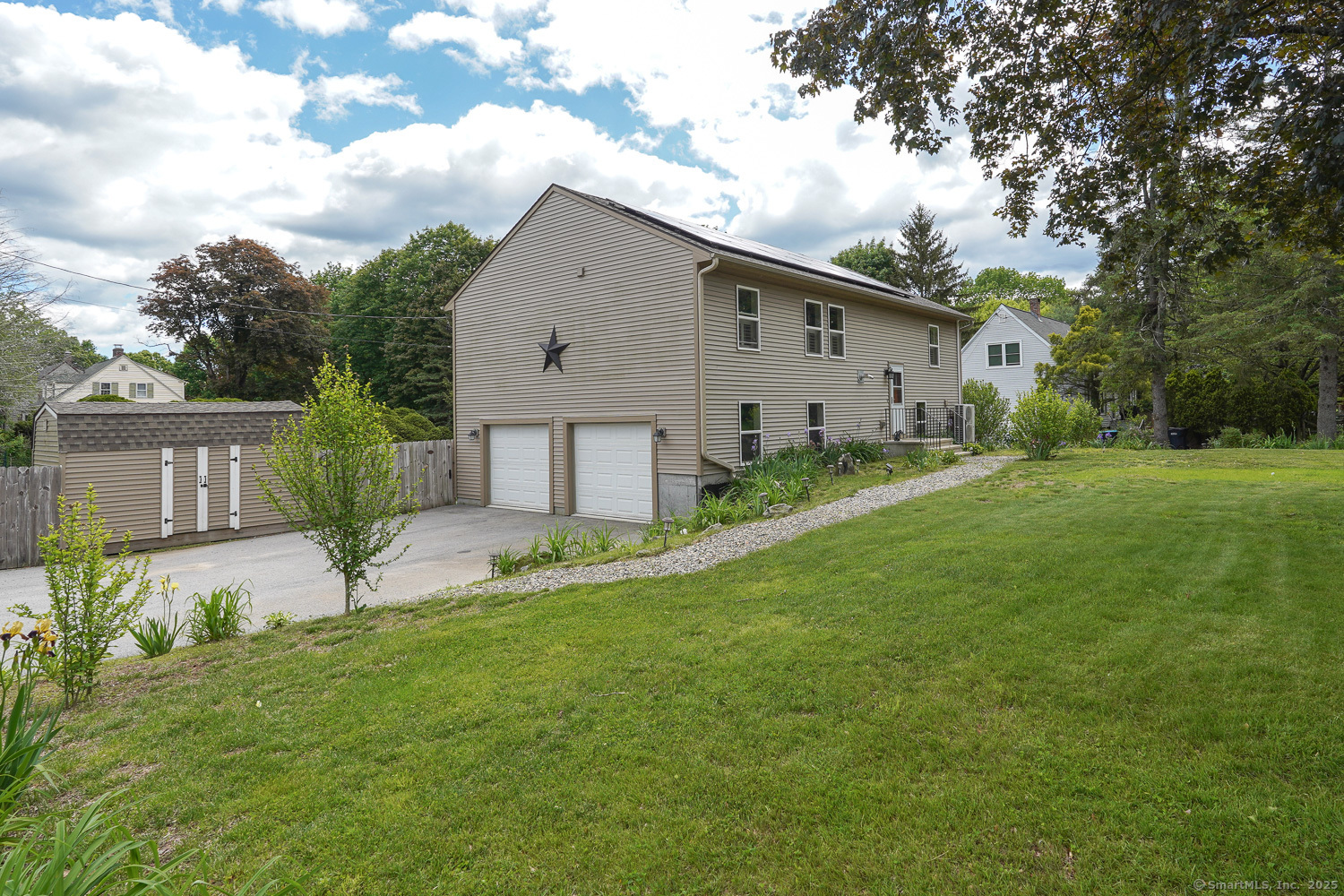283 Woodstock Avenue, Putnam, Connecticut image 1