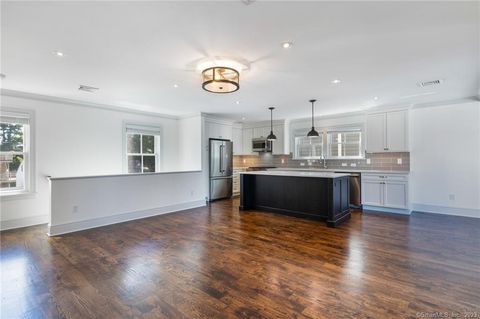 Tiny photo for 75 Strickland Road #F, Greenwich, CT 06807 (MLS # 24164202)