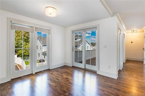 Tiny photo for 75 Strickland Road #F, Greenwich, CT 06807 (MLS # 24164202)