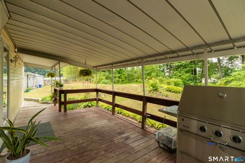 Tiny photo for 525 E Main Street #Trlr 33, Branford, CT 06405 (MLS # 24187820)