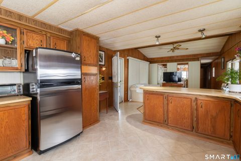 Tiny photo for 525 E Main Street #Trlr 33, Branford, CT 06405 (MLS # 24187820)