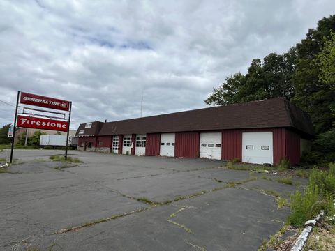 2488-2490 State Street Hamden CT 06517
