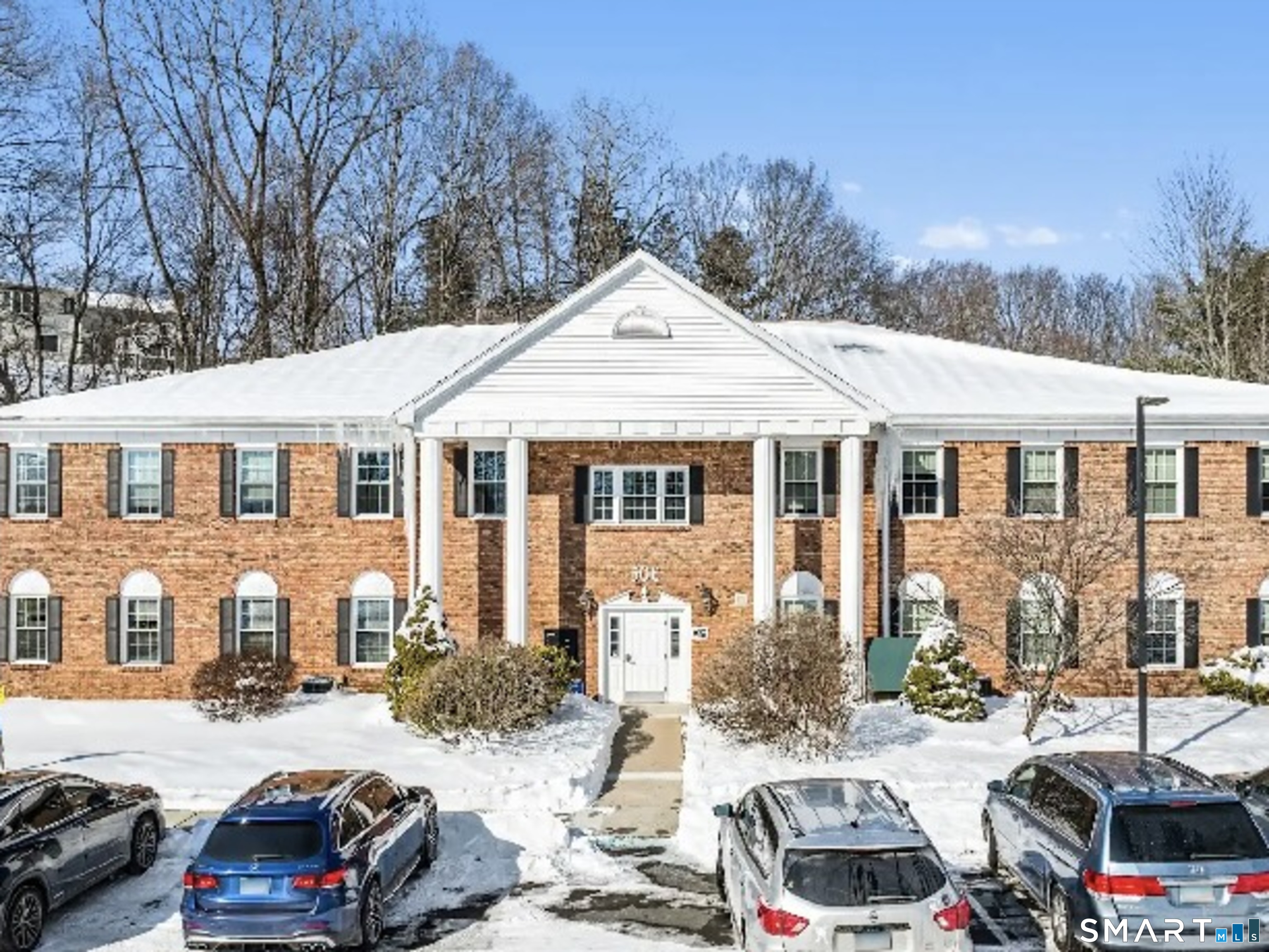 35 Cold Spring Road 515