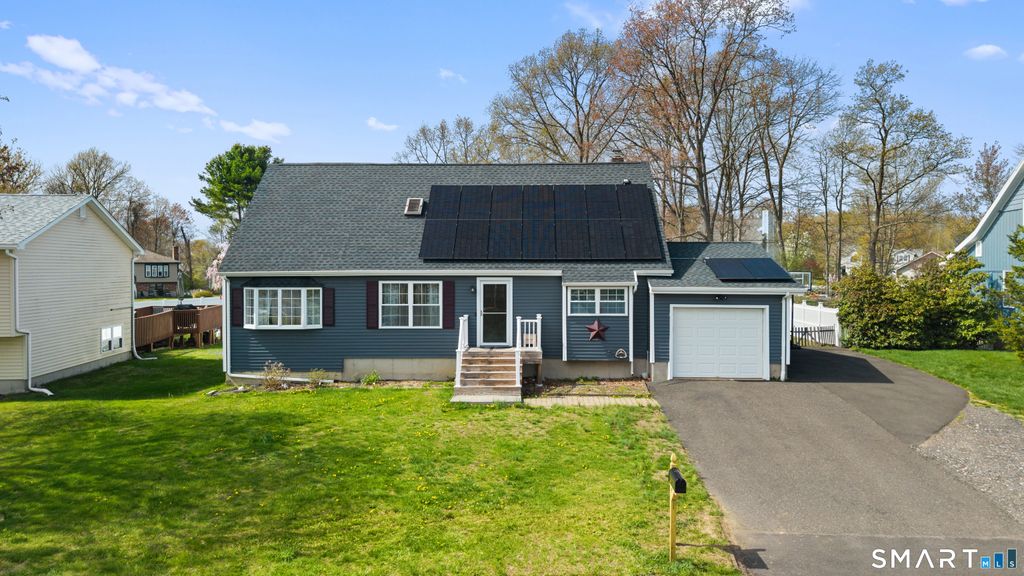 Photo of 118 Bluebird Drive, Naugatuck, CT 06770 (MLS # 24171509)