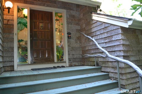 Photo of 39 Woodhaven Drive, Simsbury, CT 06070 (MLS # 24195316)