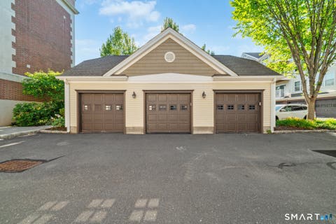 Tiny photo for 30 Schoolhouse Drive #206, West Hartford, CT 06110 (MLS # 24186812)