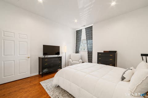 Tiny photo for 30 Schoolhouse Drive #206, West Hartford, CT 06110 (MLS # 24186812)