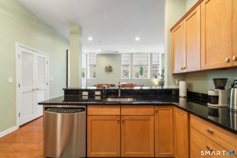 Tiny photo for 30 Schoolhouse Drive #206, West Hartford, CT 06110 (MLS # 24186812)