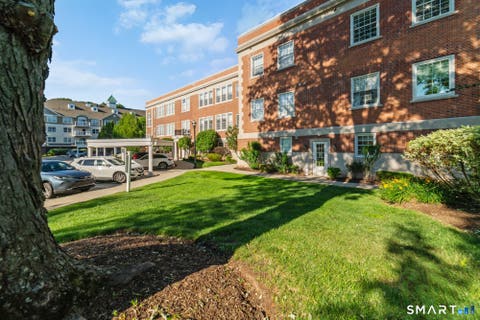 Tiny photo for 30 Schoolhouse Drive #206, West Hartford, CT 06110 (MLS # 24186812)
