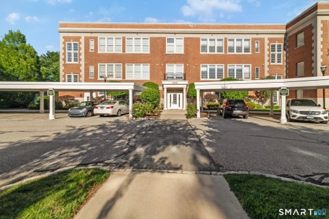 Tiny photo for 30 Schoolhouse Drive #206, West Hartford, CT 06110 (MLS # 24186812)