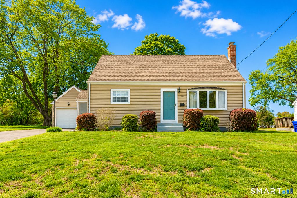 Photo of 70 Barbara Drive, East Hartford, CT 06118 (MLS # 24174823)