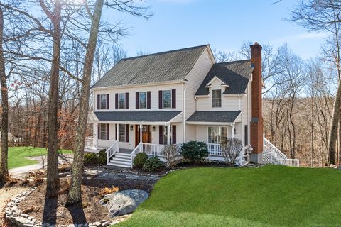 A home in Deep River