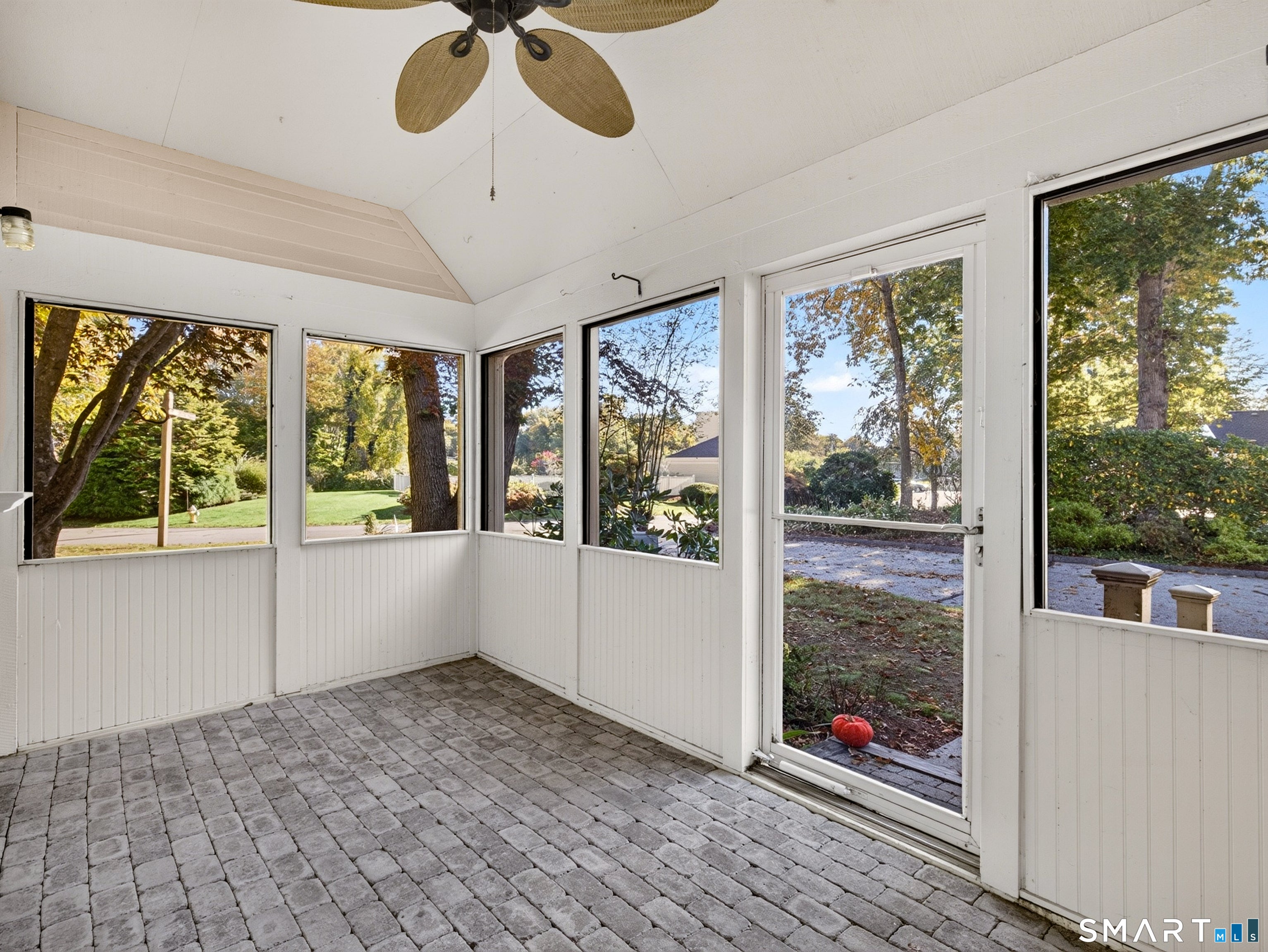 78 Sandy Point Road