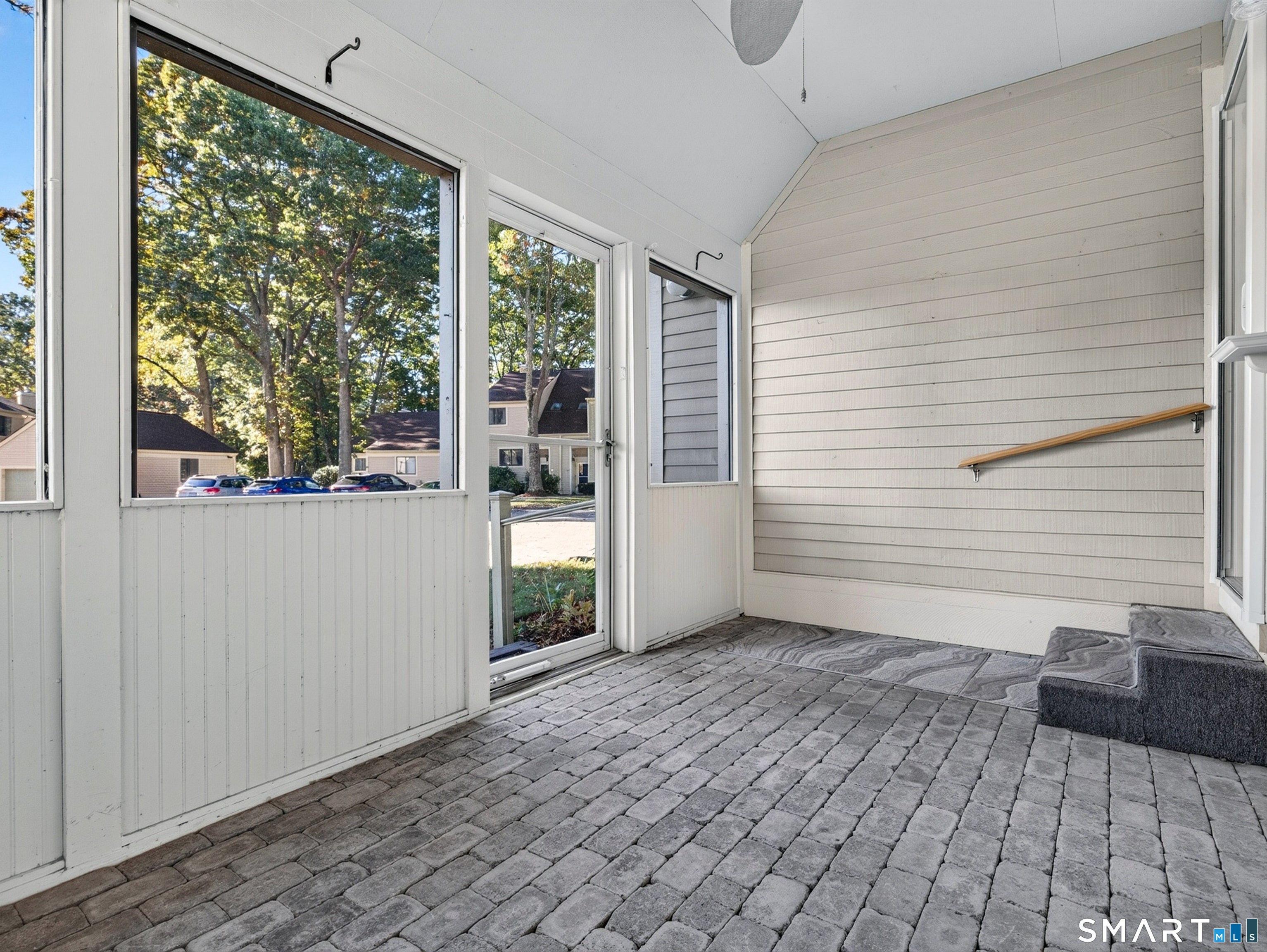 78 Sandy Point Road