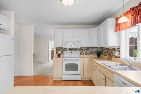 Tiny photo for 11 Acorn Drive #11, East Windsor, CT 06016 (MLS # 24148350)