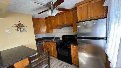 Tiny photo for 90 Boardman Street #APT A2, Bristol, CT 06010 (MLS # 24122950)