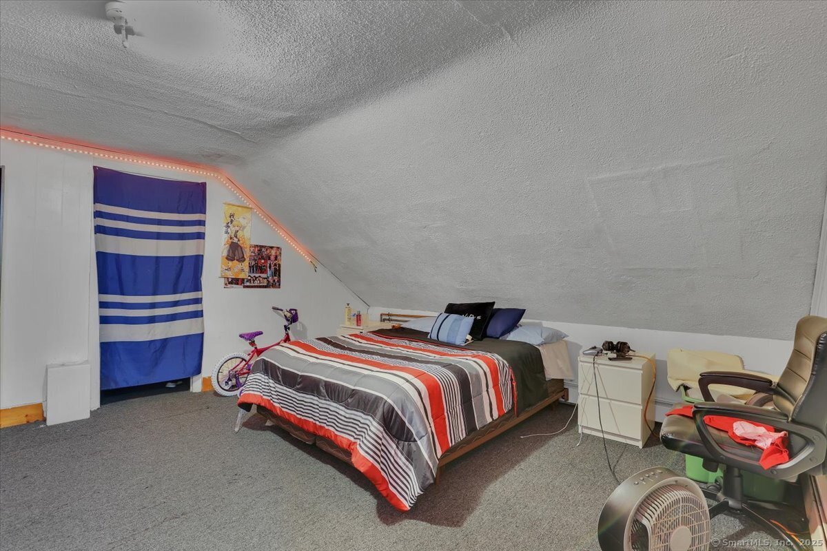 Windham, Connecticut 06226, United States, 8 Bedrooms Bedrooms, ,4 BathroomsBathrooms,Residential,Active,180351