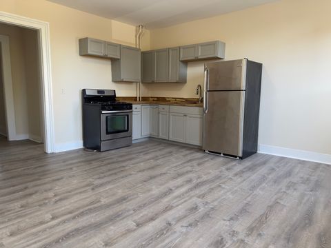 Tiny photo for 592 East Street #2, New Haven, CT 06511 (MLS # 24134643)