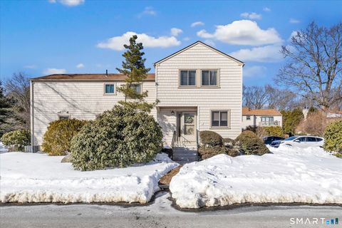 Photo of 82 River Bend Road #D, Stratford, CT 06614 (MLS # 24154068)