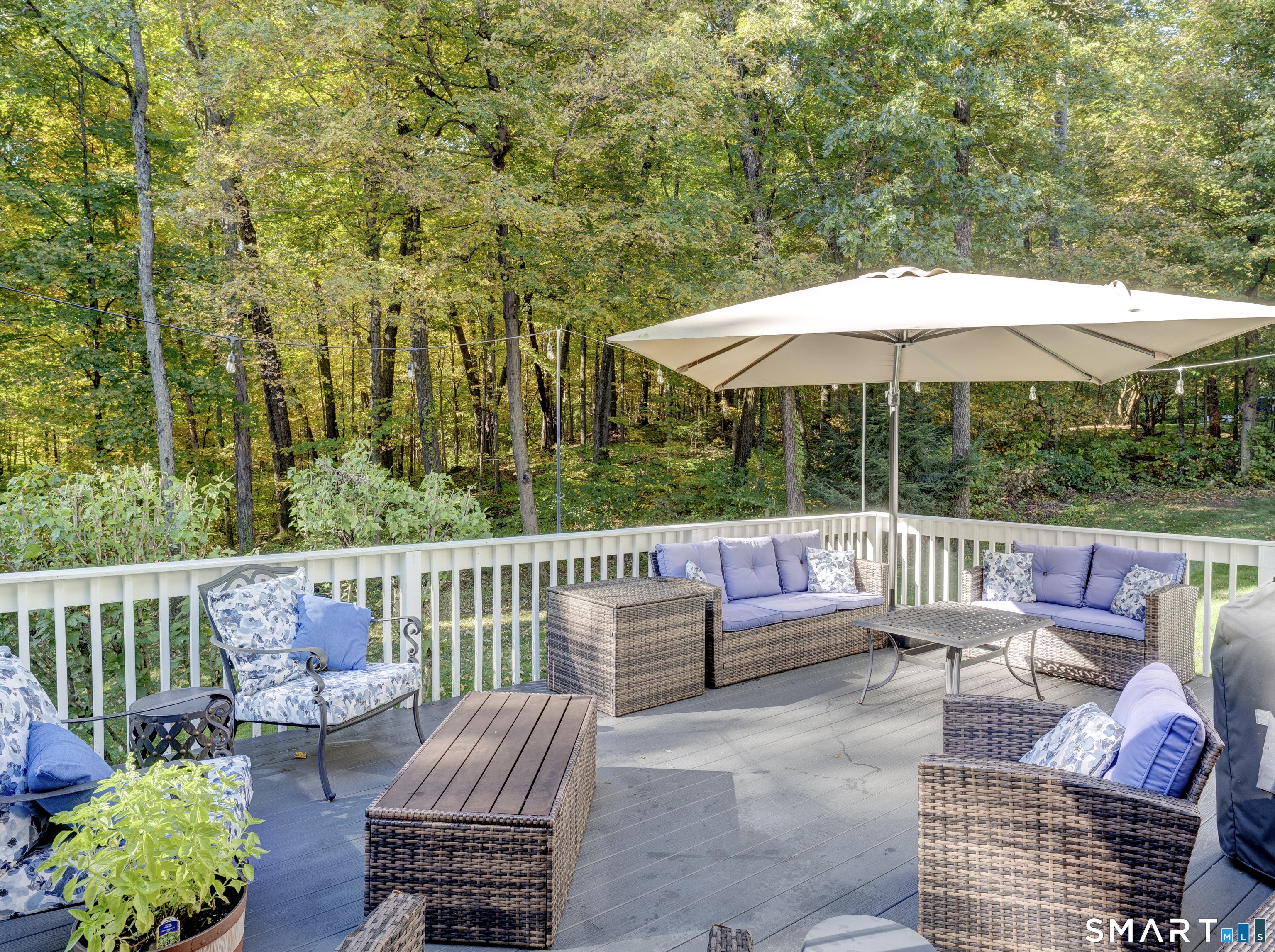 32 White Sail Drive