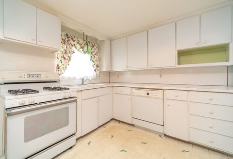 Tiny photo for 24 Homecrest Drive, Berlin, CT 06037 (MLS # 24136217)