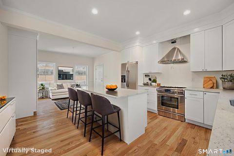 Tiny photo for 4 Jans Way, Guilford, CT 06437 (MLS # 24152571)