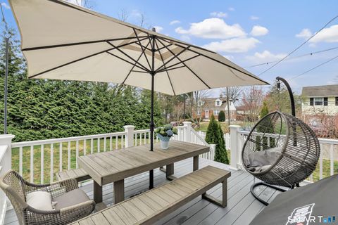 Tiny photo for Greenwich, CT 06831 (MLS # 24164964)