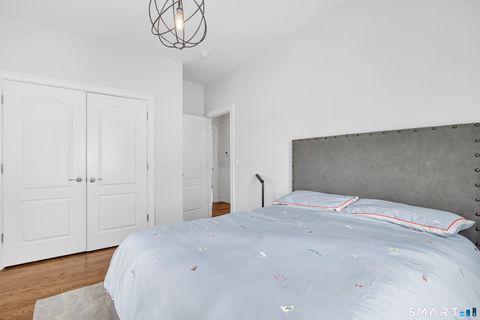 Tiny photo for Greenwich, CT 06831 (MLS # 24164964)