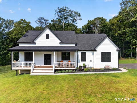Homes For Sale - 4 Newberry Street<br/> Haddam, CT 06441
