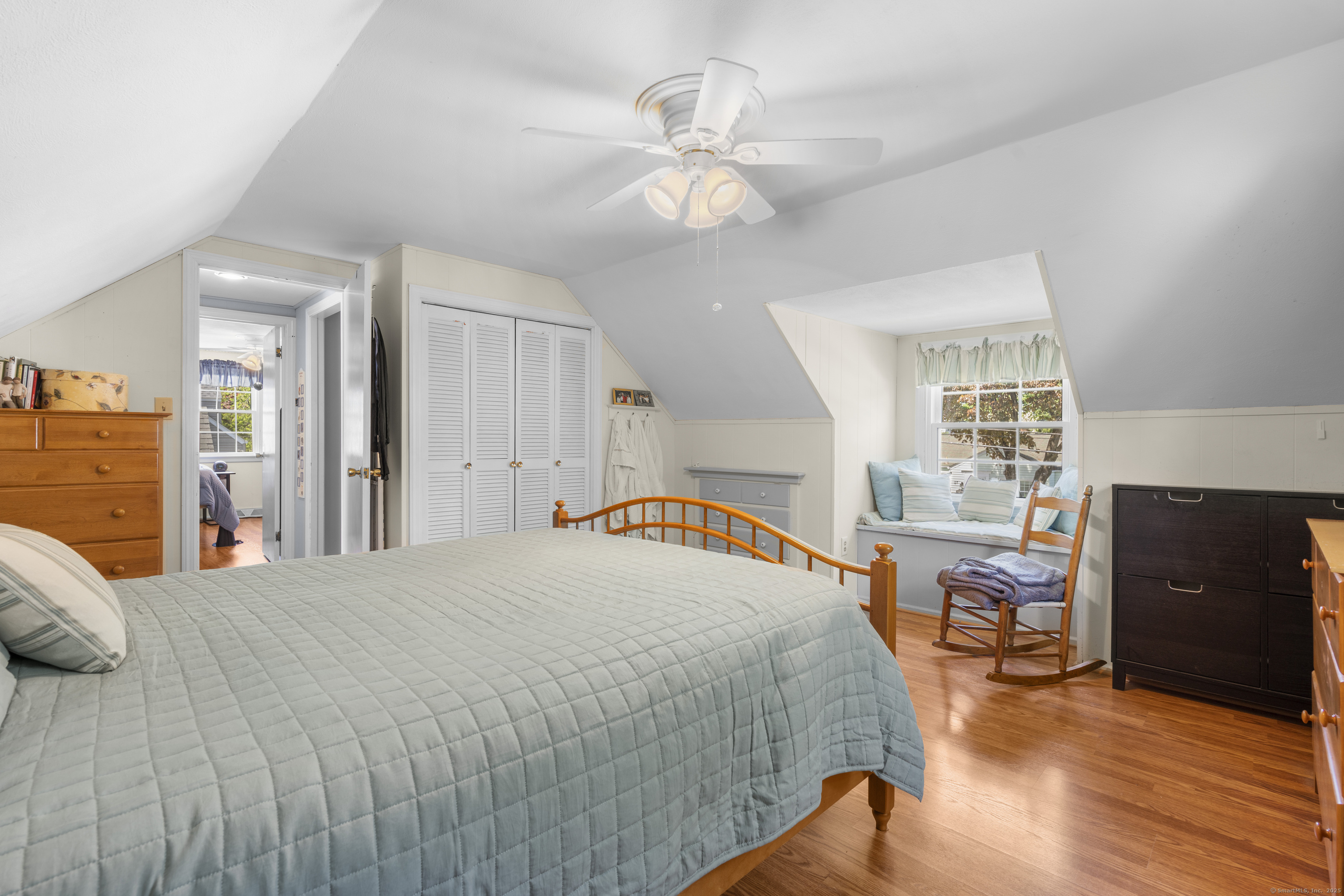 26 Knob Hill Drive, Hamden, Connecticut image 15