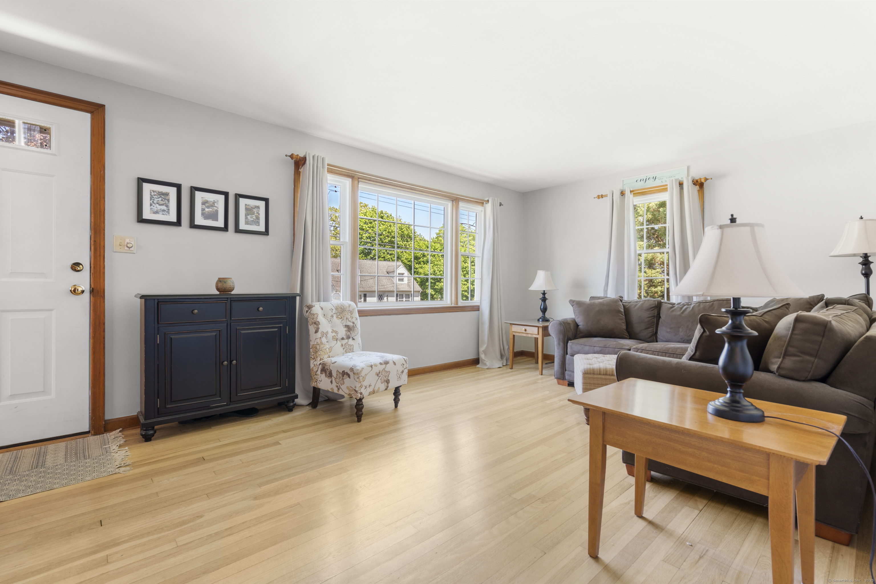 26 Knob Hill Drive, Hamden, Connecticut image 6