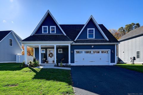 Photo of 33 Old Village Circle, Windsor, CT 06095 (MLS # 24135147)