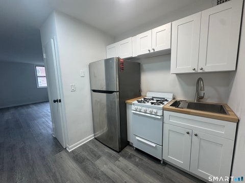Tiny photo for 2370 North Avenue #4D, Bridgeport, CT 06604 (MLS # 24200443)