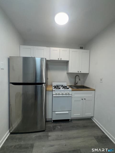 Tiny photo for 2370 North Avenue #4D, Bridgeport, CT 06604 (MLS # 24200443)