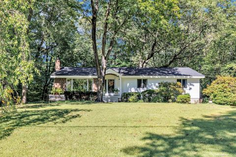 18 Brookwood Lane Shelton CT 06484