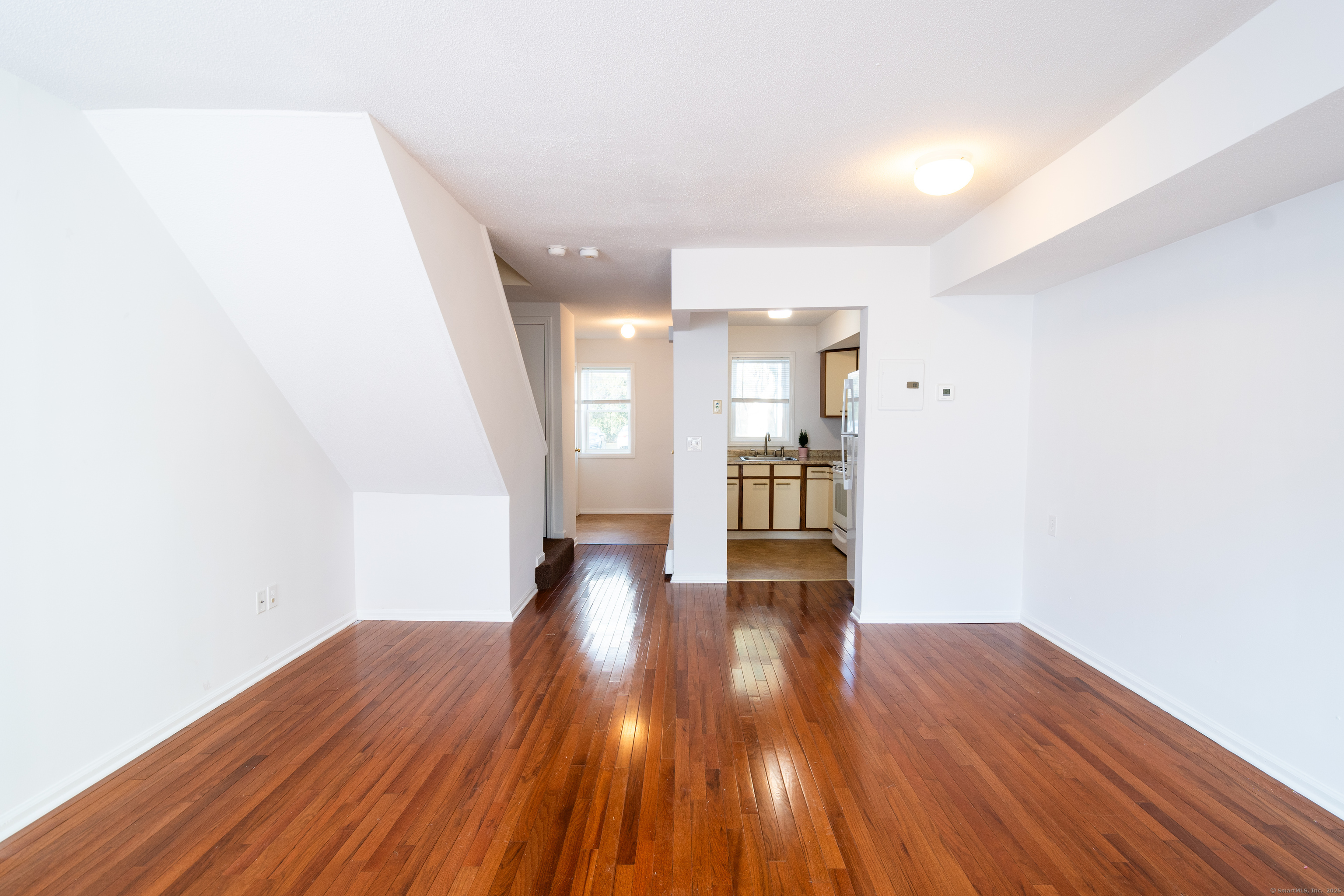 28 Third Street #27, Ansonia, Connecticut image 5