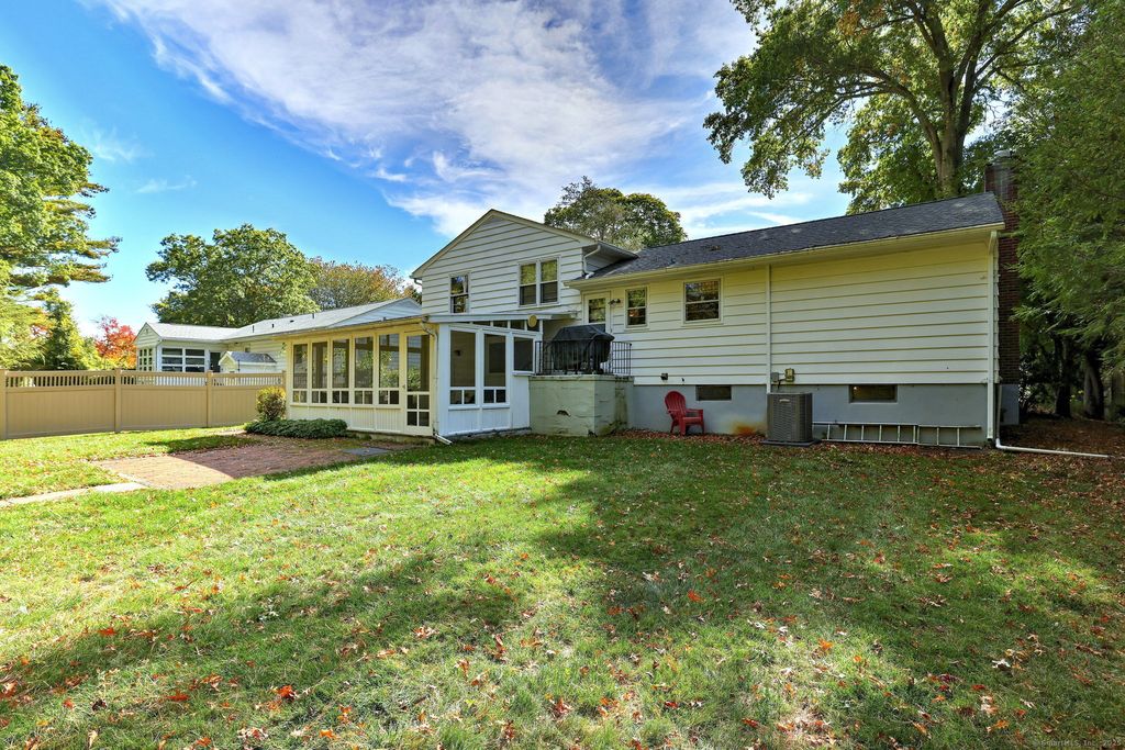 Photo of 410 Waite Street, Hamden, CT 06517 (MLS # 24134757)