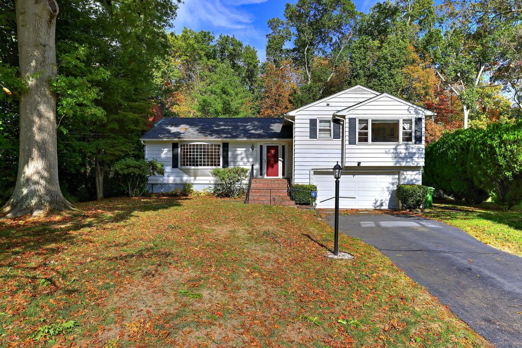 Photo of 410 Waite Street, Hamden, CT 06517 (MLS # 24134757)