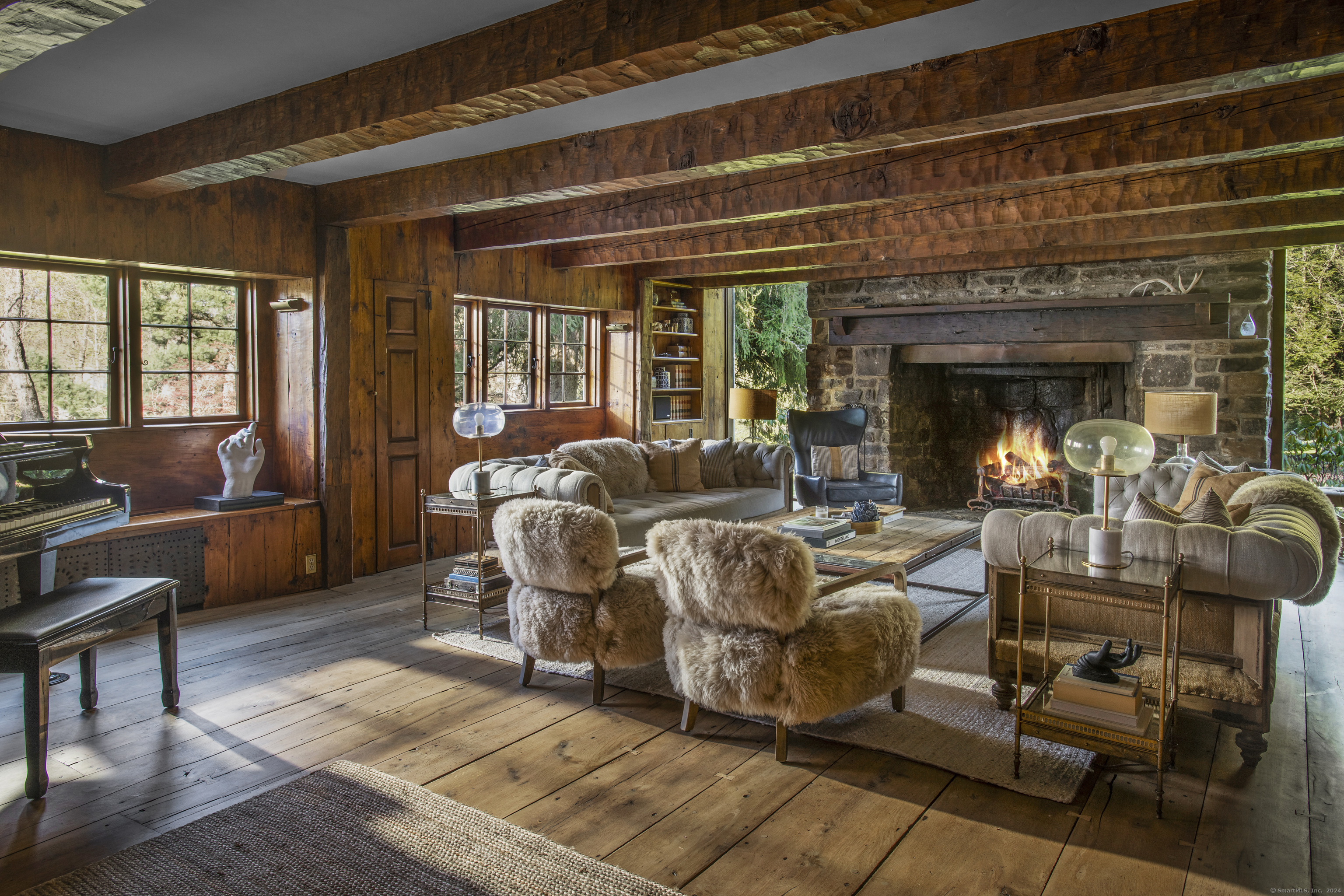 Photo 1 of 1 Echo Hill Road, New Canaan, Connecticut, $5,195,000, Web #: 24010233