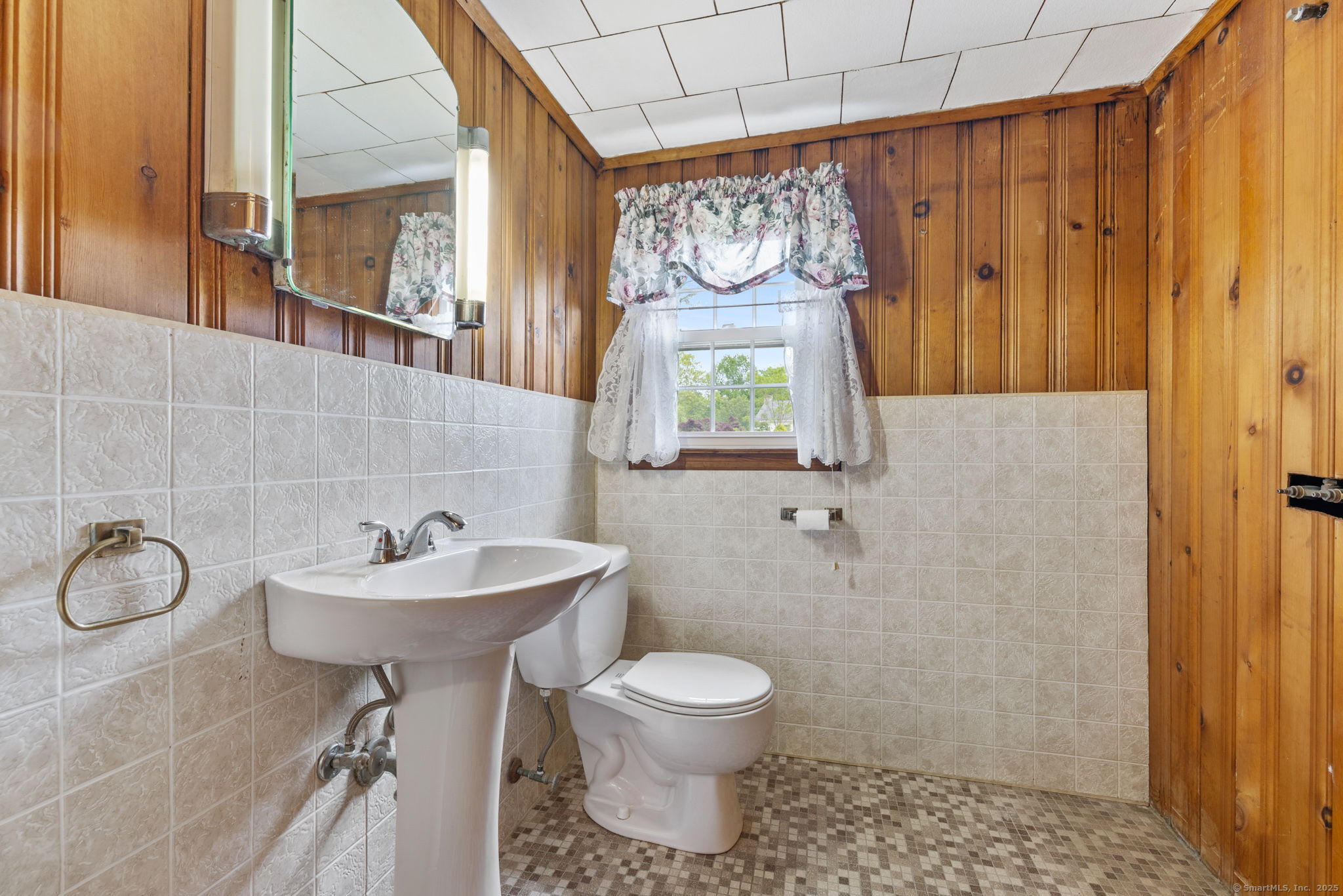 45 Homecrest Drive, Berlin, Connecticut image 23